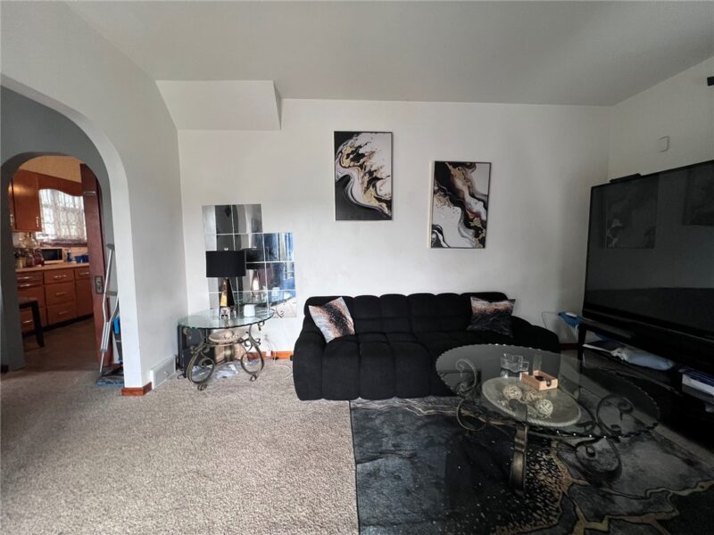 1415 Maple Ave — photo 8