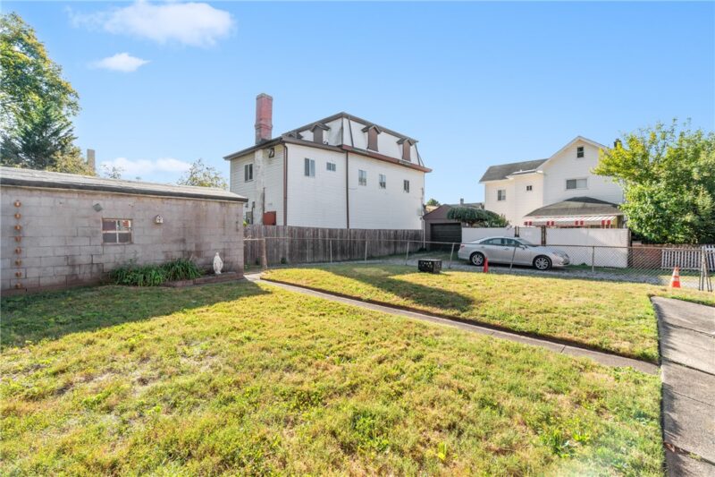 216 Clifton Ave — photo 8