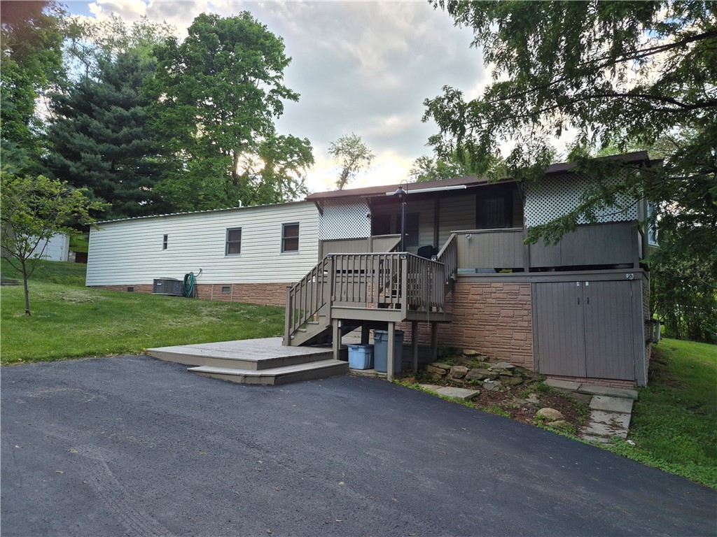4008 Finleyville Elrama Rd — photo 1