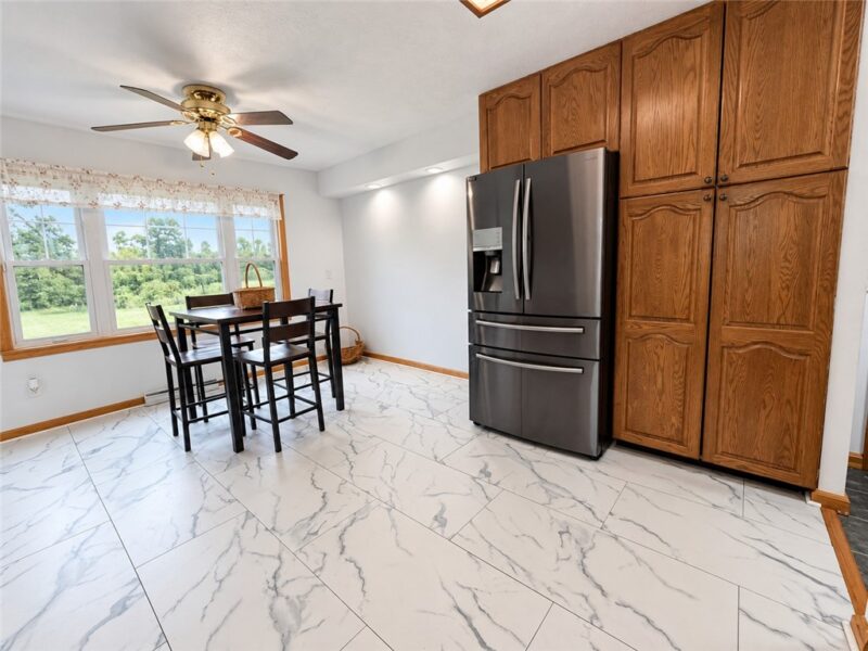 189 Lake Lynn Rd — photo 8