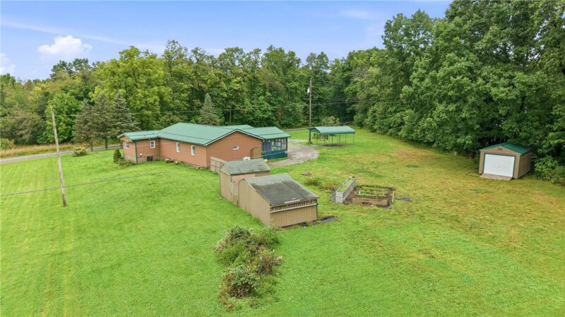 330 Fullingmill Rd — photo 5
