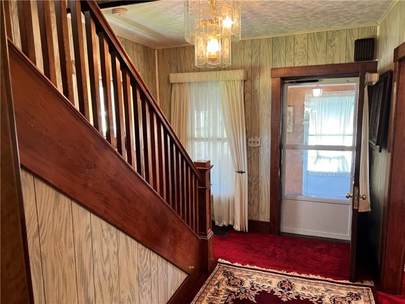 10 Leet Ave — photo 4