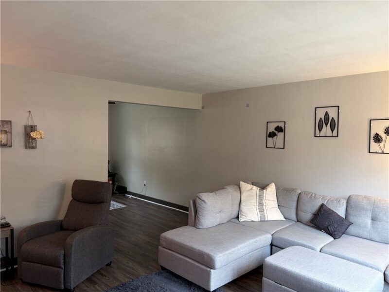 946-948 Sleepy Hollow Rd — photo 4