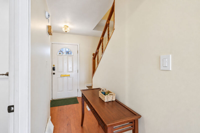139 Pius STREET — photo 6