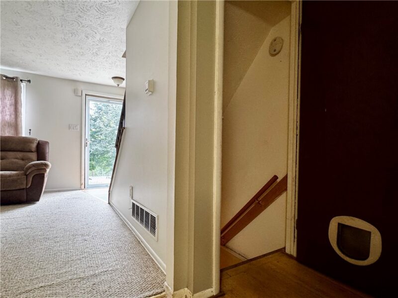 704 Countryside Dr — photo 6