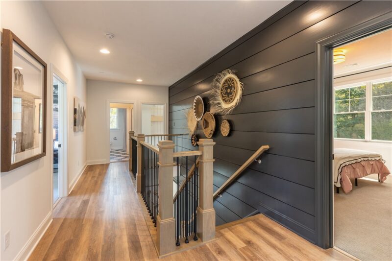 103 Shadow Ridge Drive — photo 4