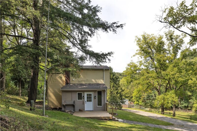 269 Dobson Rd — photo 2