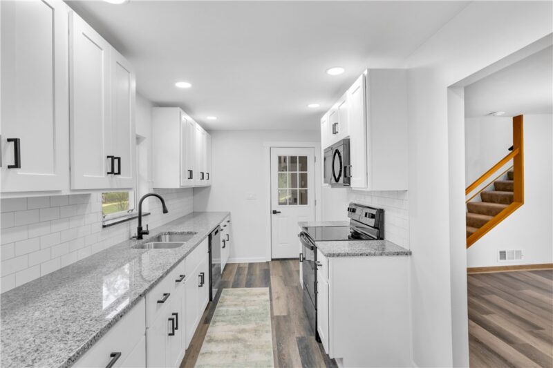 269 Dobson Rd — photo 5