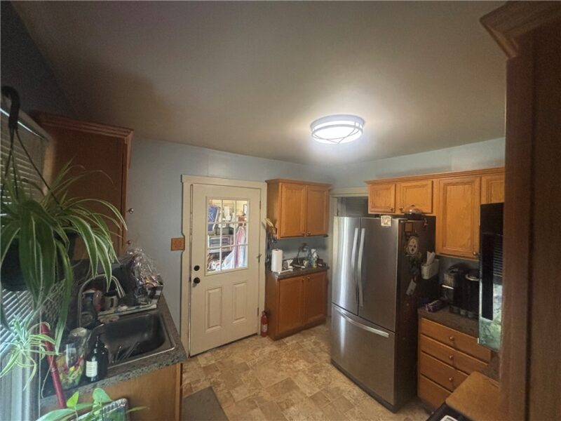 334 Manhattan Ave — photo 4