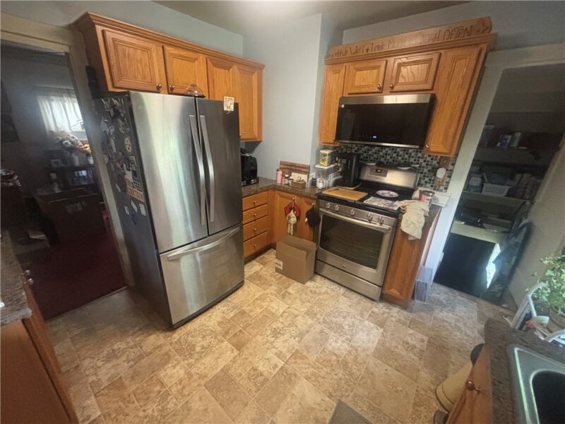 334 Manhattan Ave — photo 5