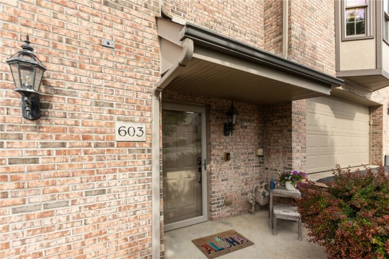 603 Brandon Way — photo 3