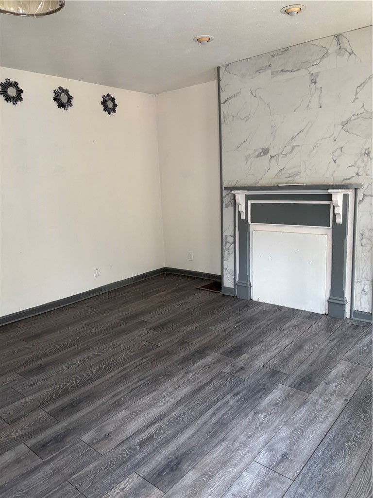 3236 Richardson Ave — photo 2