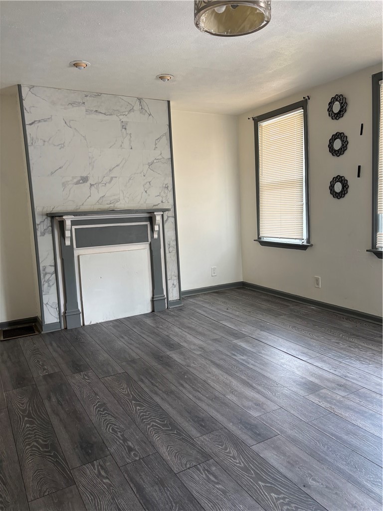 3236 Richardson Ave — photo 3