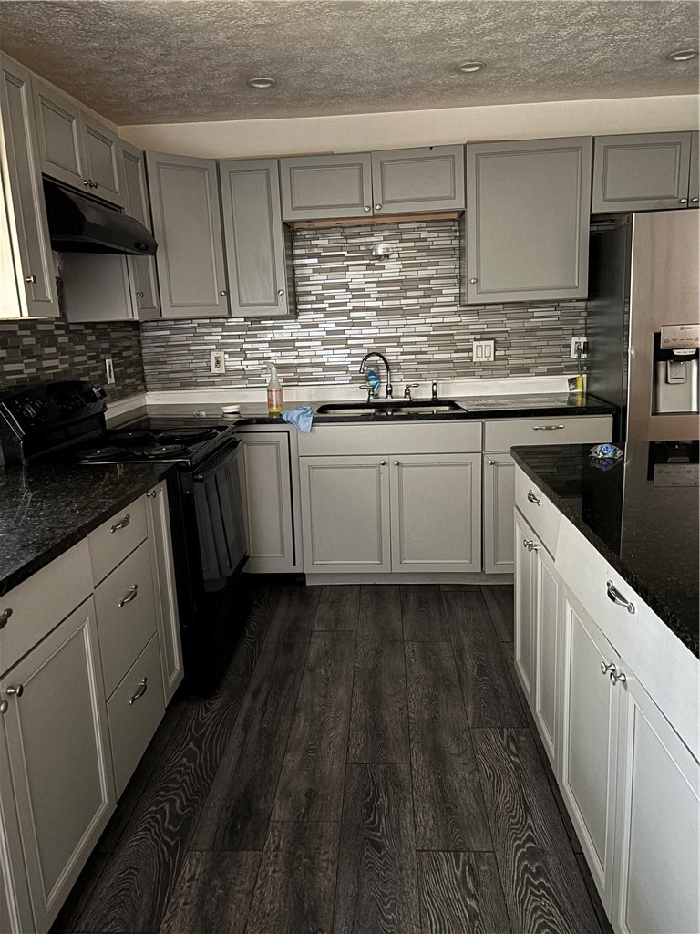 3236 Richardson Ave — photo 5