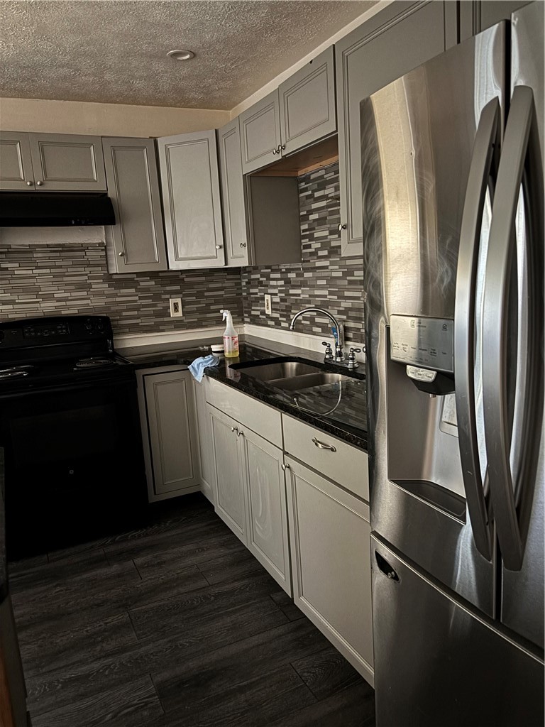 3236 Richardson Ave — photo 6