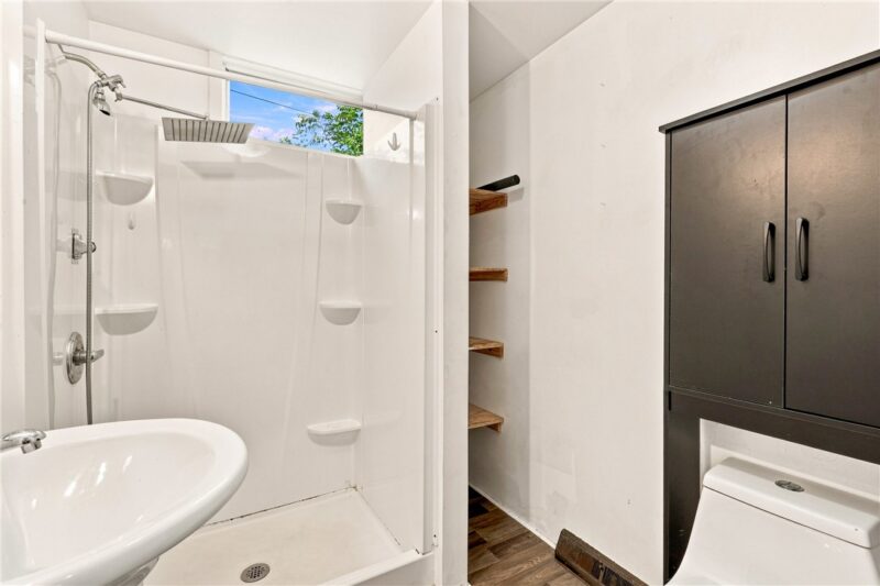 112 Oakland Avenue — photo 8
