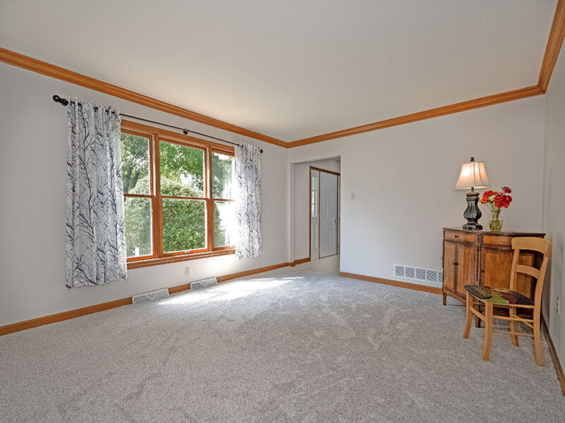 605 Wiltshire COURT — photo 8