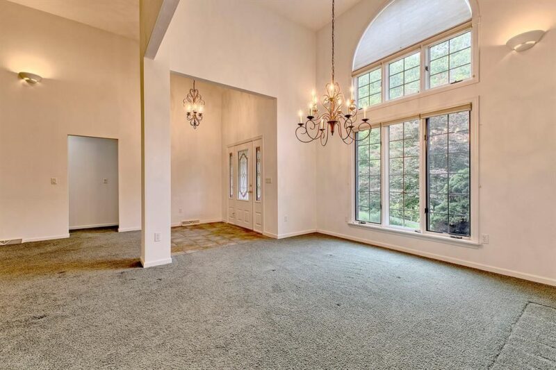 41 Brookdale Drive — photo 5