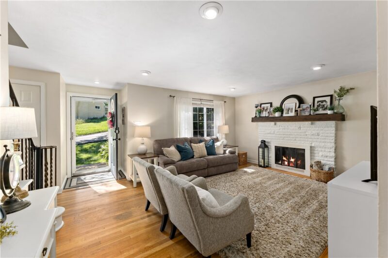 3211 Chalmers Ave — photo 3