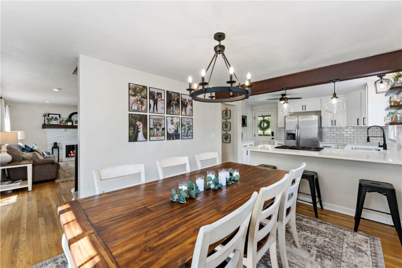 3211 Chalmers Ave — photo 8