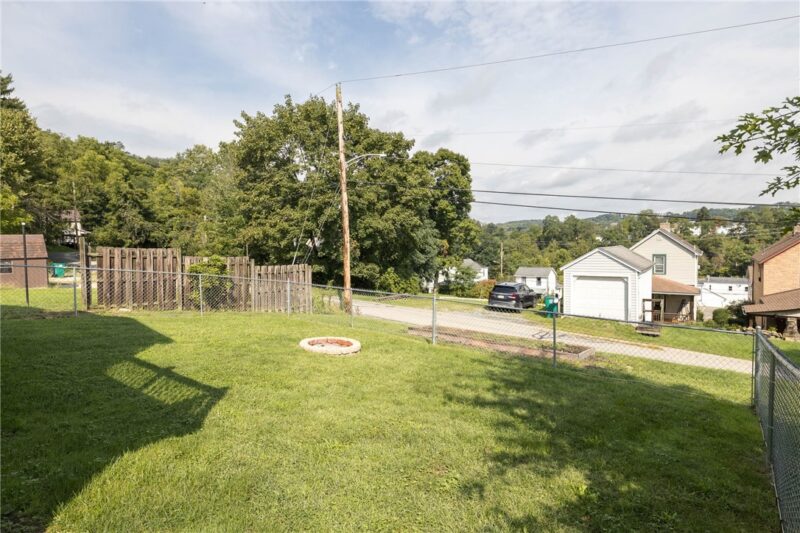 610 Lincoln Avenue — photo 6