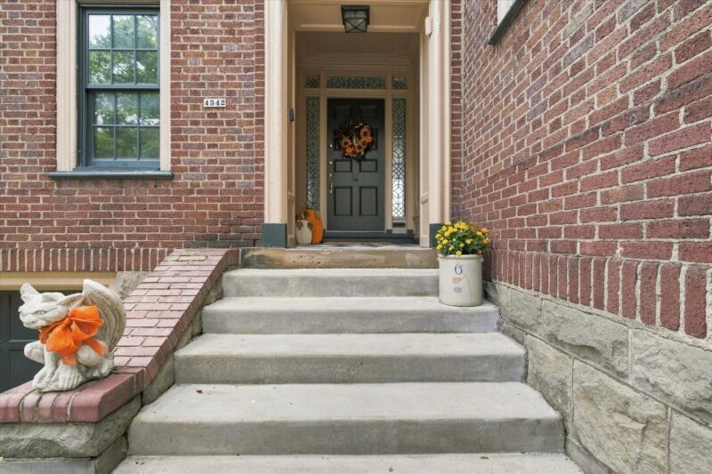 4342 Centre AVENUE — photo 5