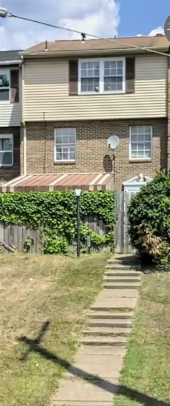 7305 Bennett St — photo 1