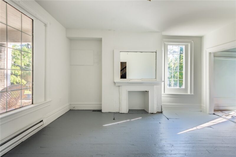 315 Highland Ave — photo 4