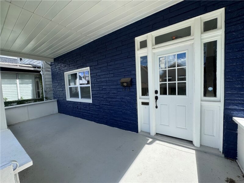 1922 Kenneth Ave — photo 2