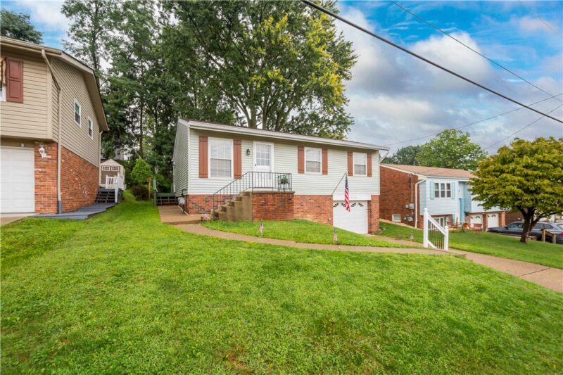 1525 Leona Ave — photo 3