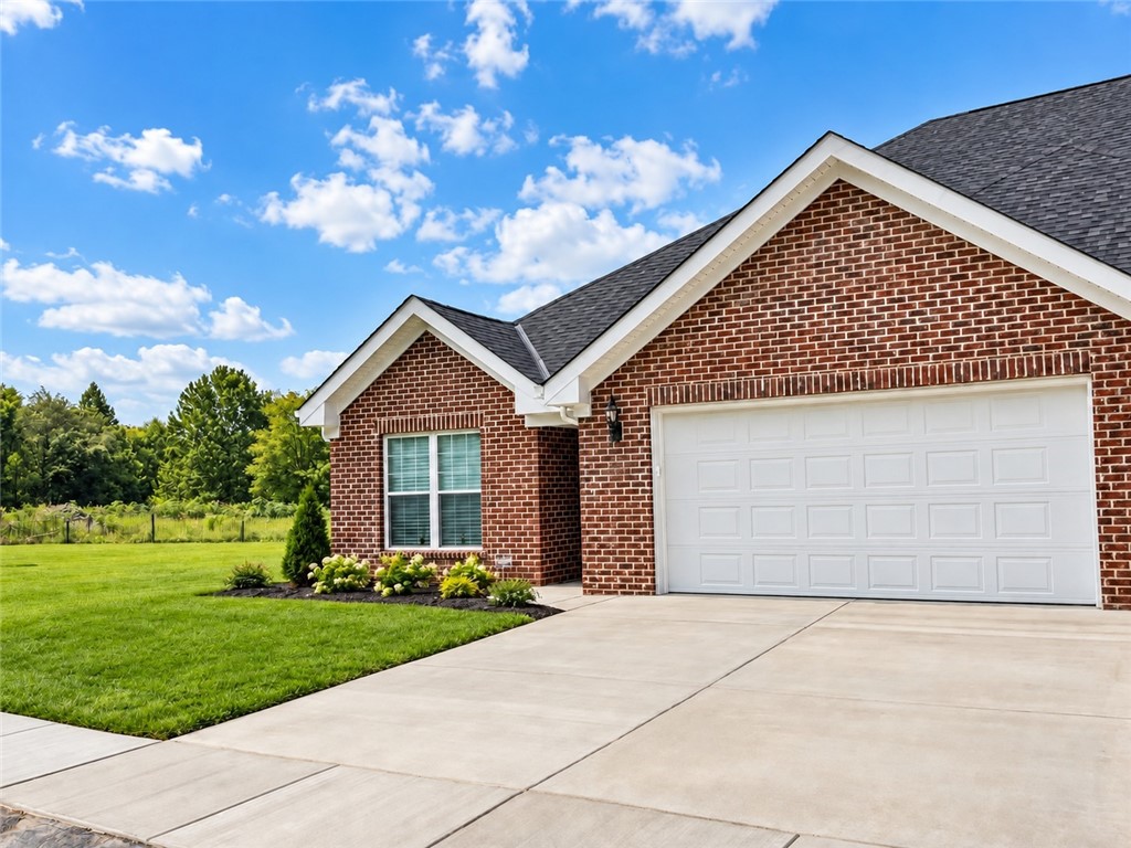 54B River Ridge Court — photo 1