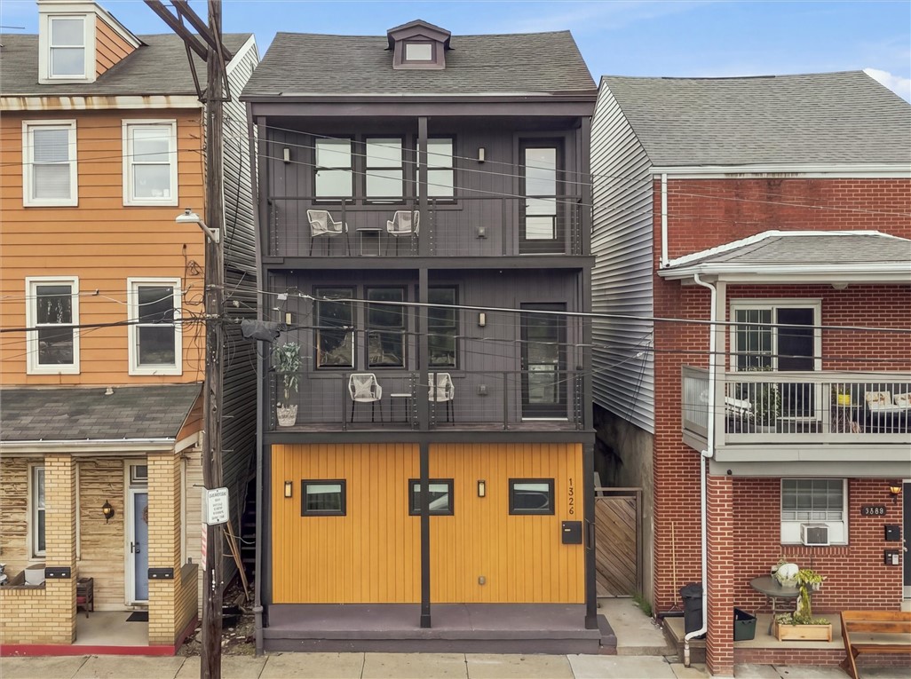 1324 Goettman st — photo 1