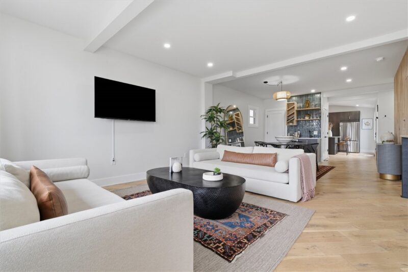 1324 Goettman st — photo 4