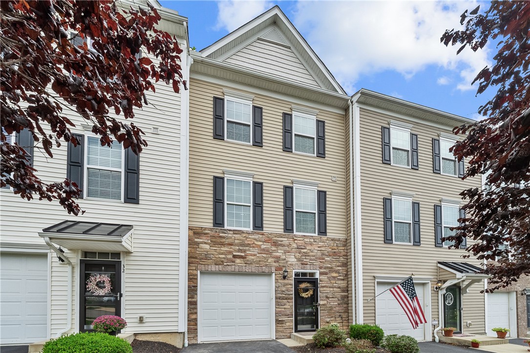 34 Truman Circle — photo 1
