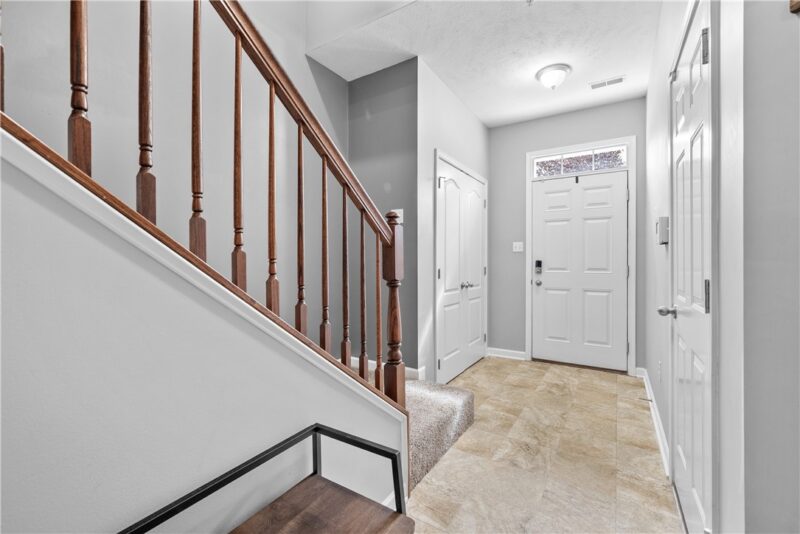34 Truman Circle — photo 4