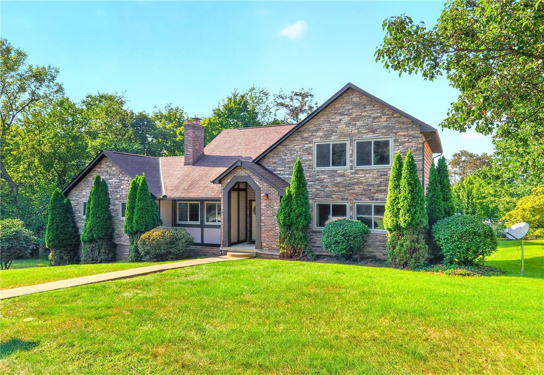 430 Oliver Drive — photo 1