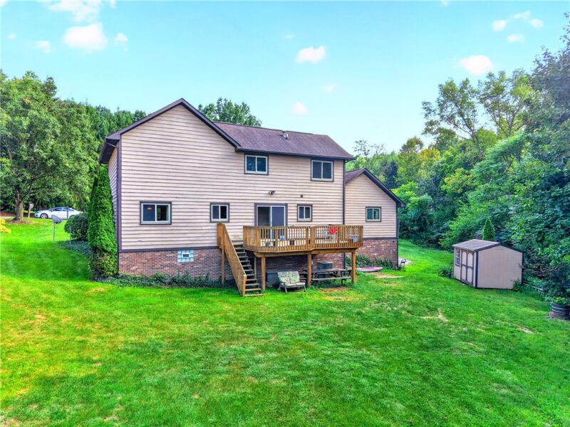 430 Oliver Drive — photo 3