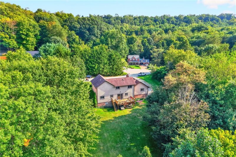 430 Oliver Drive — photo 4