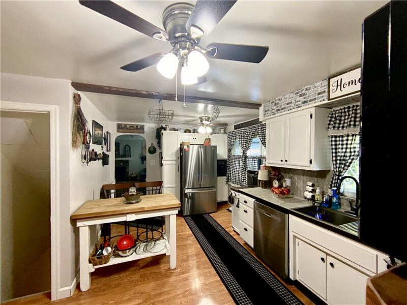 2544 Leslie Dr — photo 6