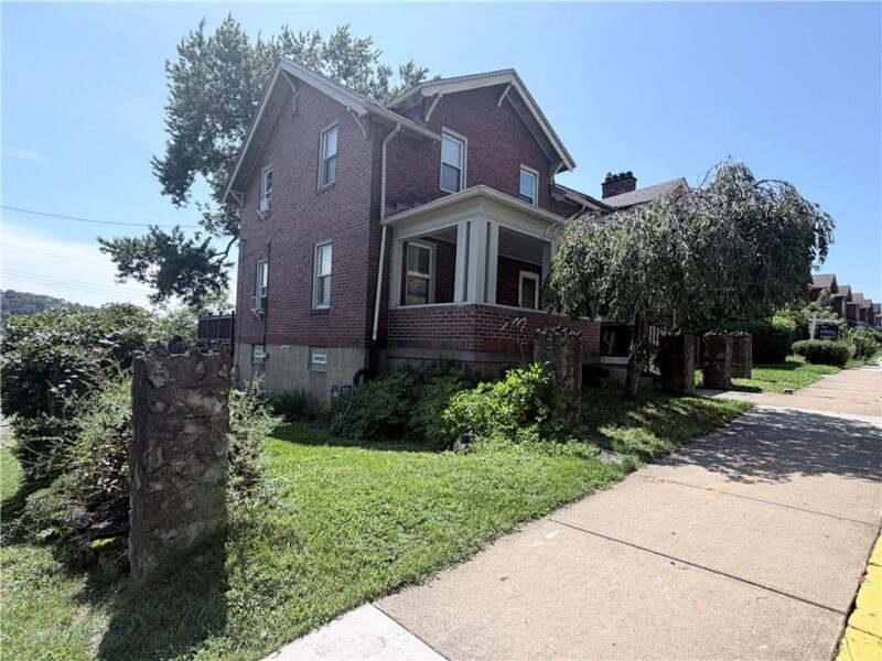 550 Maple St — photo 5