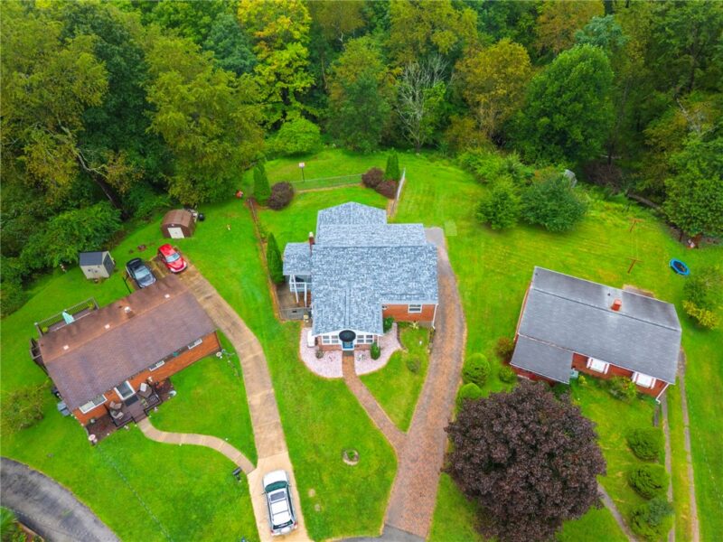 204 Noel Dr — photo 2
