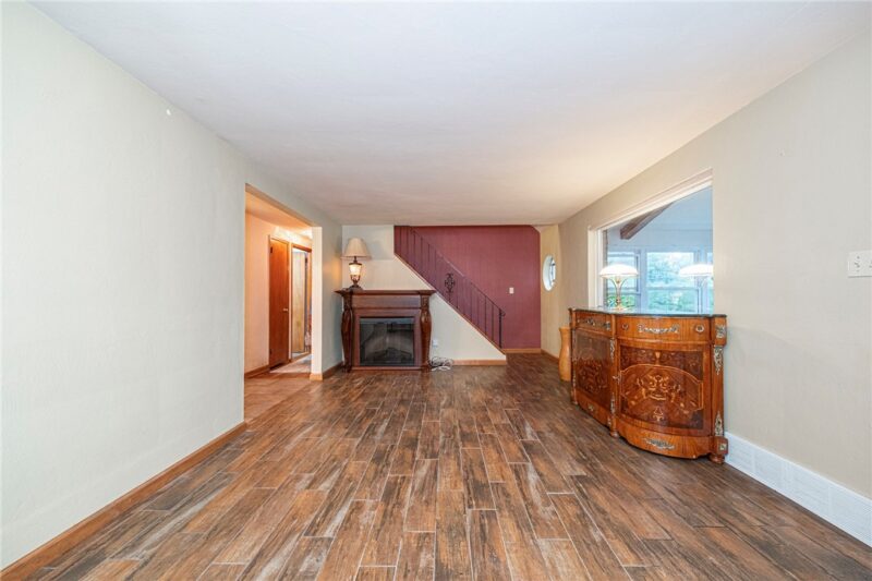 204 Noel Dr — photo 6