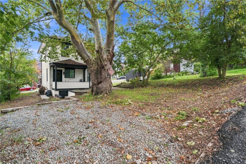 201 Emerson St — photo 3