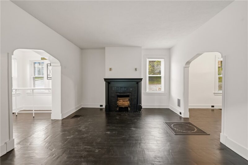 201 Emerson St — photo 4