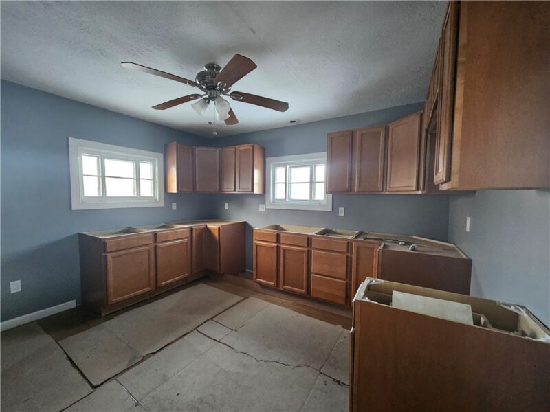 417 Bairdford Rd — photo 8