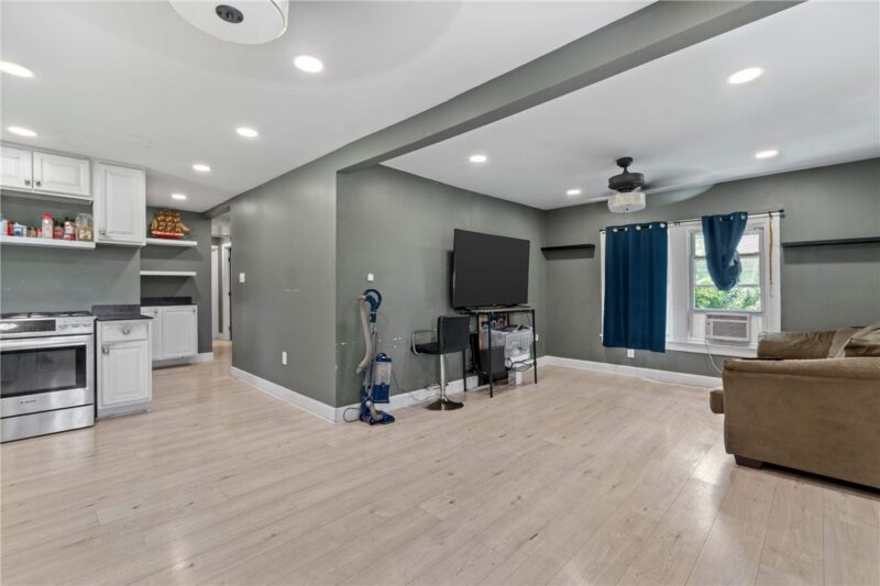 7087 Baptist Rd — photo 4