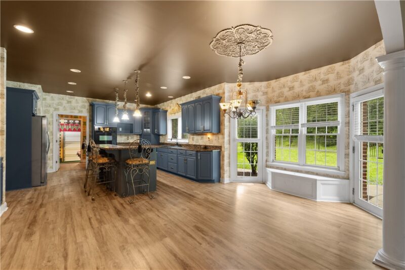 132 Hardwood Drive — photo 4