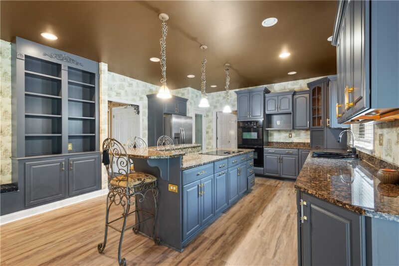 132 Hardwood Drive — photo 8