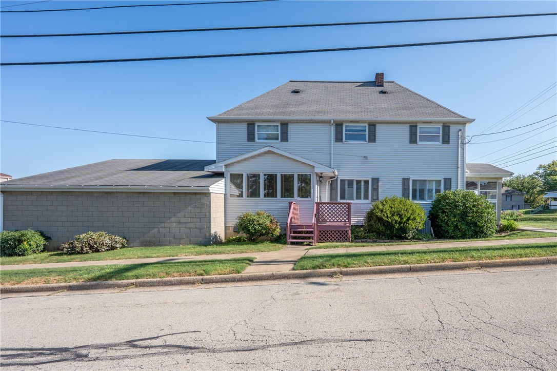 511 Lewis Ave — photo 1