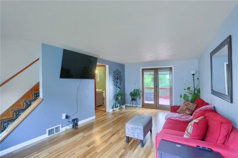 1132 Oblock Rd — photo 4